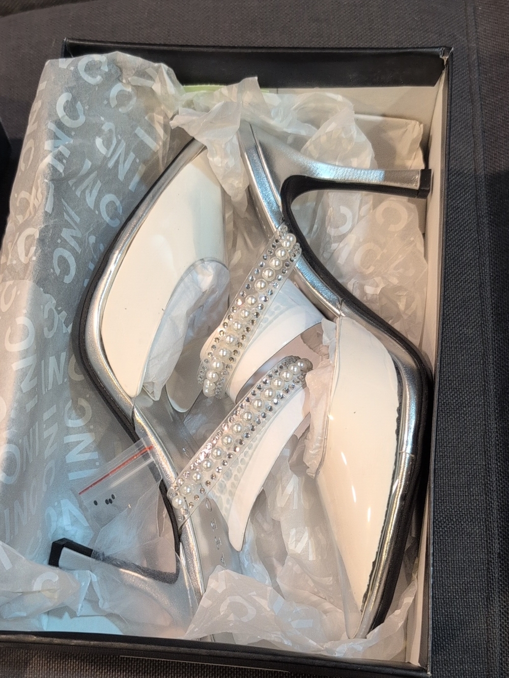 INC Clear Silver Pearl-Detail Mule Heels. NWT. Size 8.5 - Picture 8 of 8